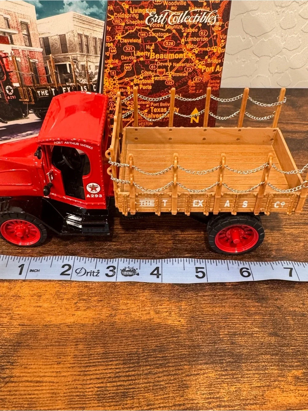 Ertl 1/32 Texaco Auto Die Cast Bank 1918 Mack AC Bulldog Flatbed Truck